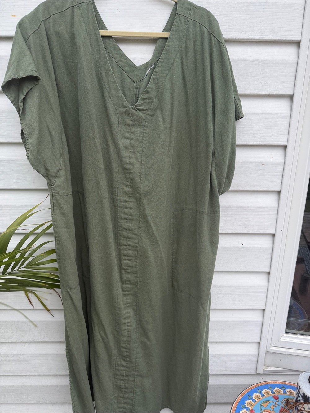 Vintage green linen dress